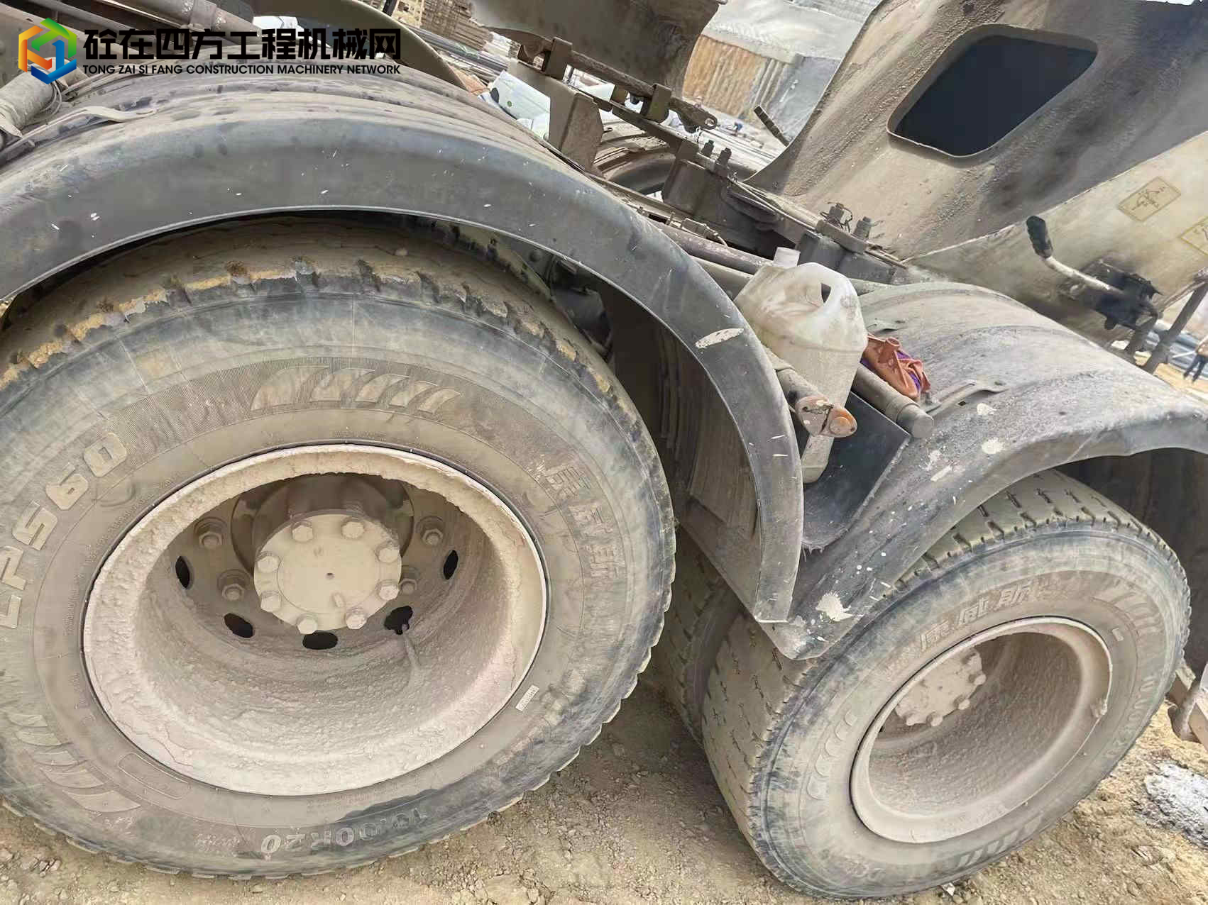 https://images.tongzsf.com/tong/truck_machine/20220312/1622bfc89dd766.jpg