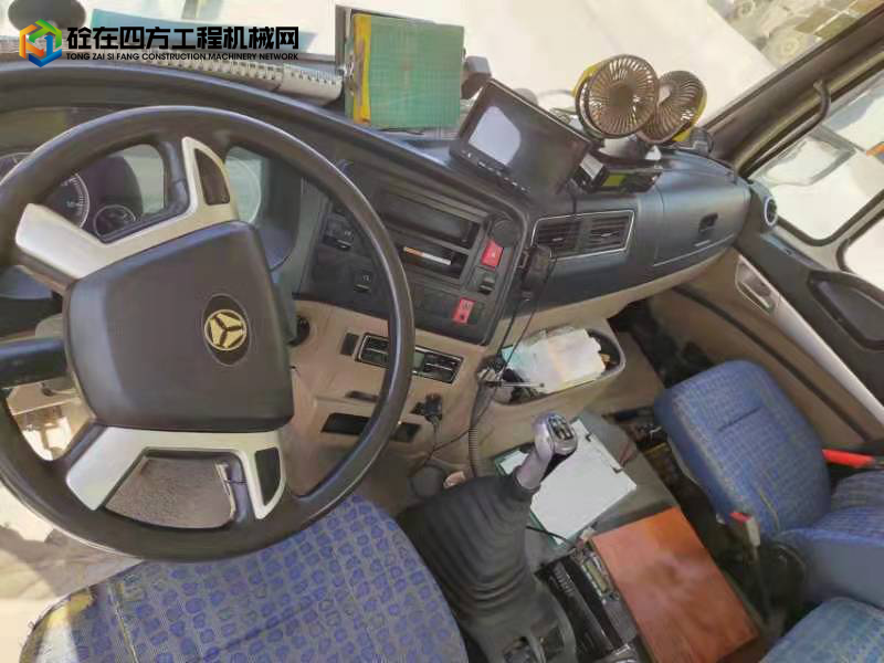 https://images.tongzsf.com/tong/truck_machine/20220312/1622c41f2091df.jpg