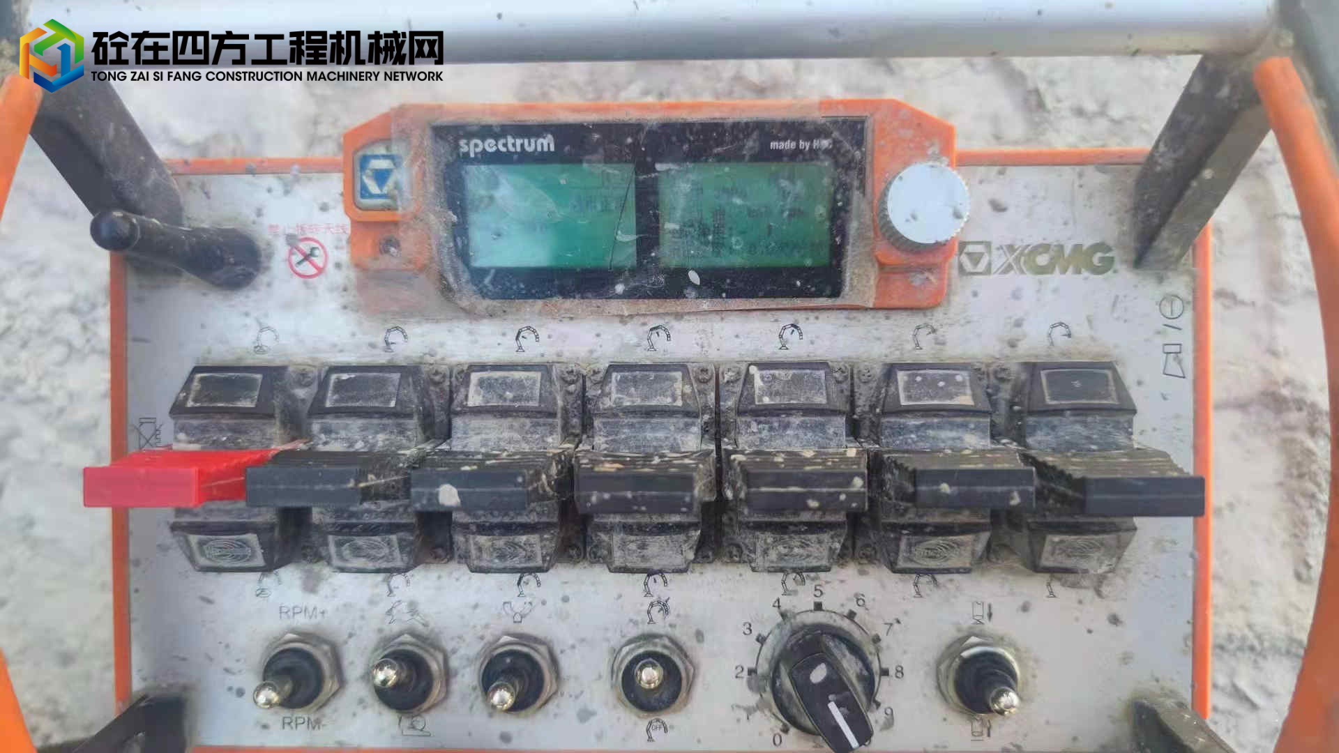 https://images.tongzsf.com/tong/truck_machine/20220312/1622c543dc1752.jpg