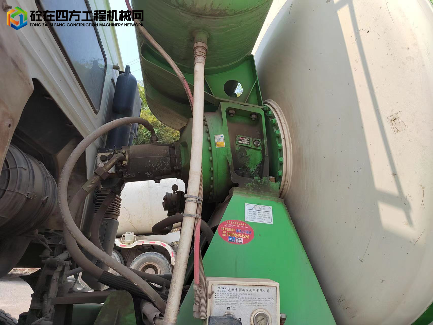 https://images.tongzsf.com/tong/truck_machine/20220314/1622eaac4a7b77.jpg