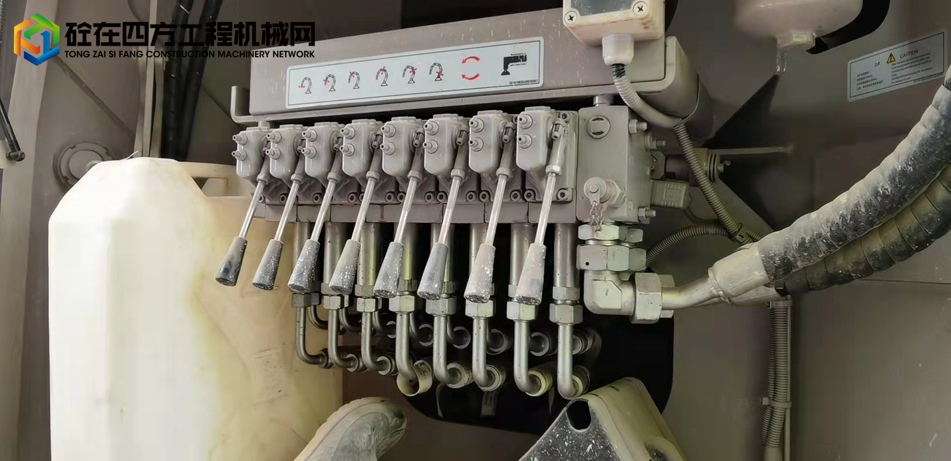 https://images.tongzsf.com/tong/truck_machine/20220314/1622ebe00030b6.jpg