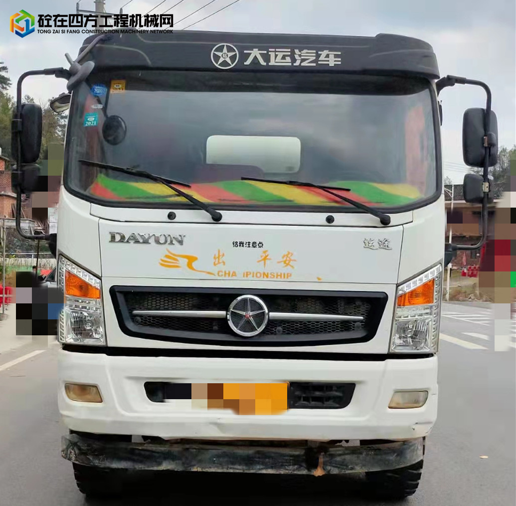 https://images.tongzsf.com/tong/truck_machine/20220314/1622f08eca7fc0.jpg