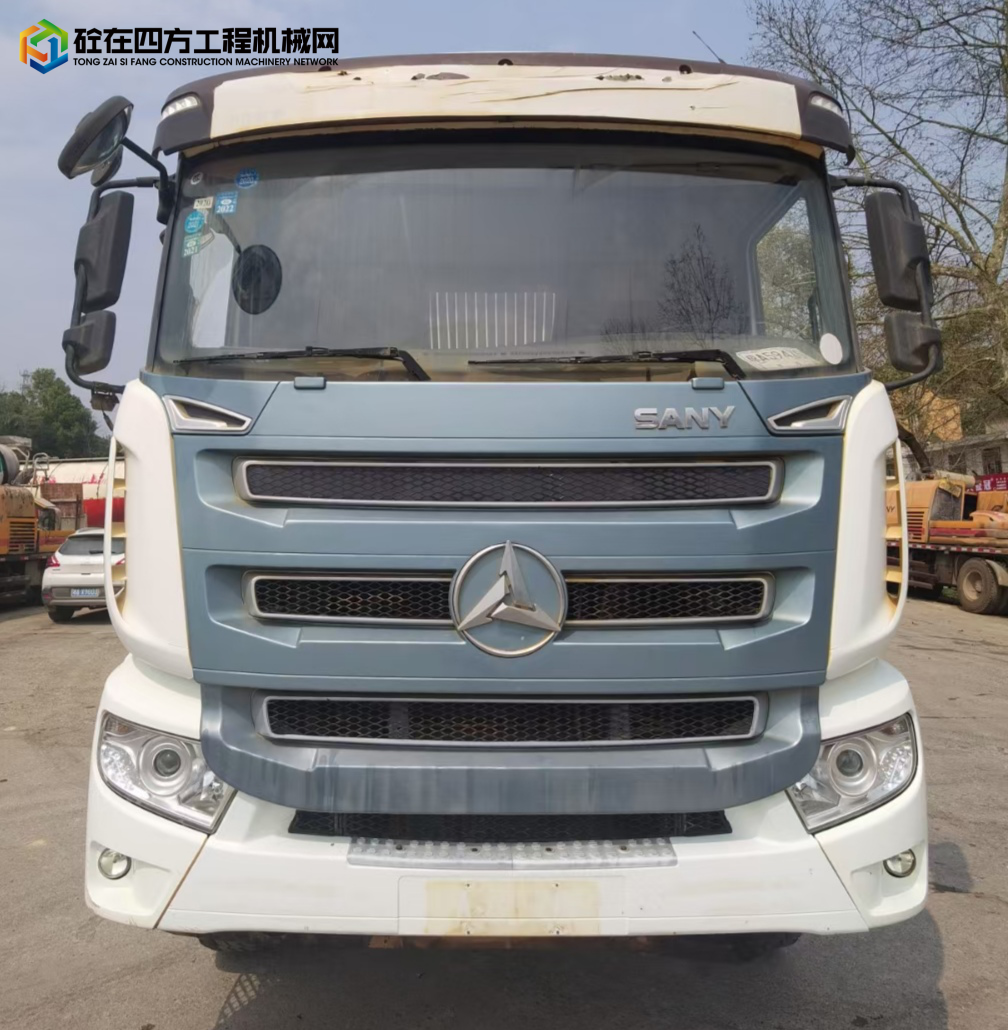 https://images.tongzsf.com/tong/truck_machine/20220314/1622f42b12f9ec.jpg