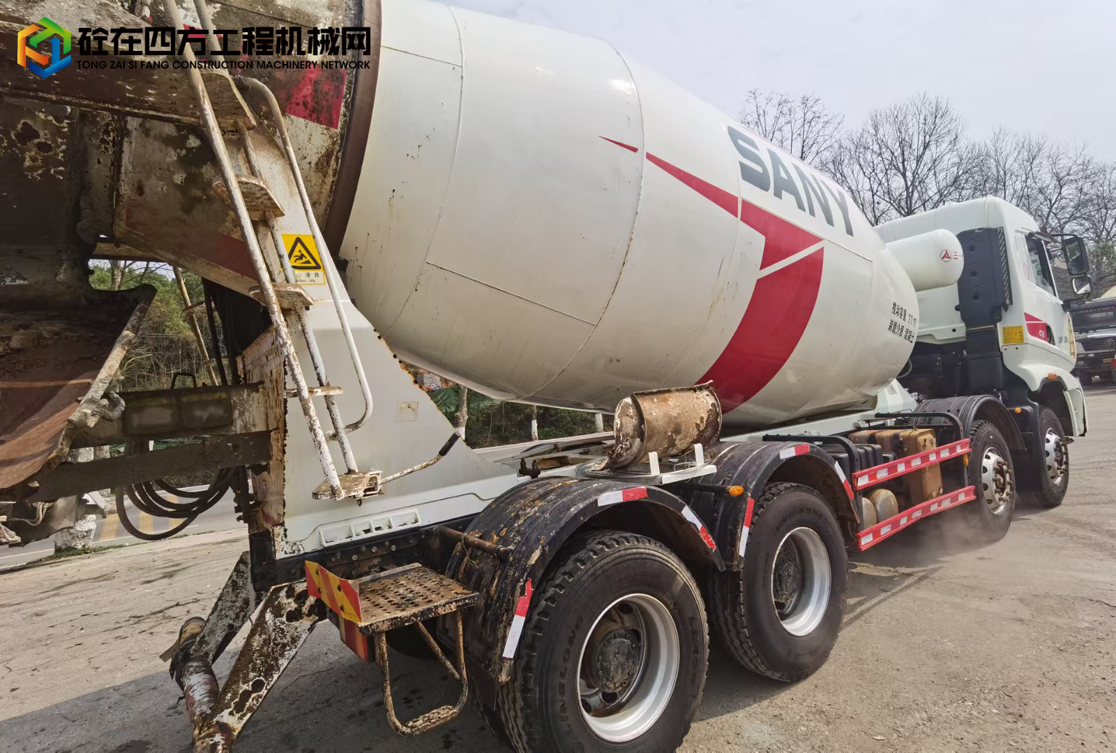 https://images.tongzsf.com/tong/truck_machine/20220314/1622f42c88772a.jpg