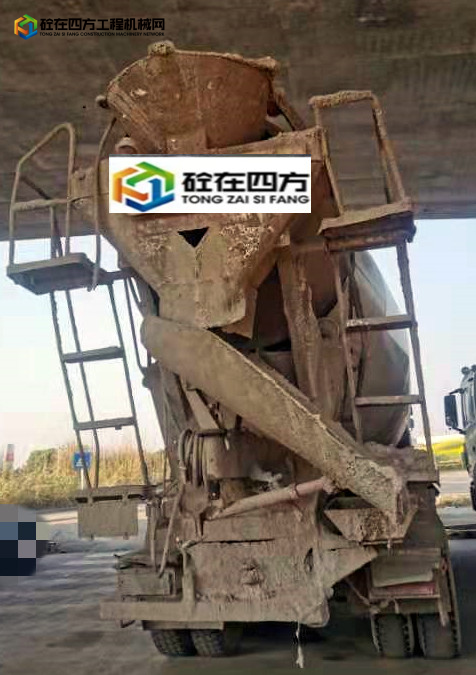https://images.tongzsf.com/tong/truck_machine/20220315/162302f508a984.jpg