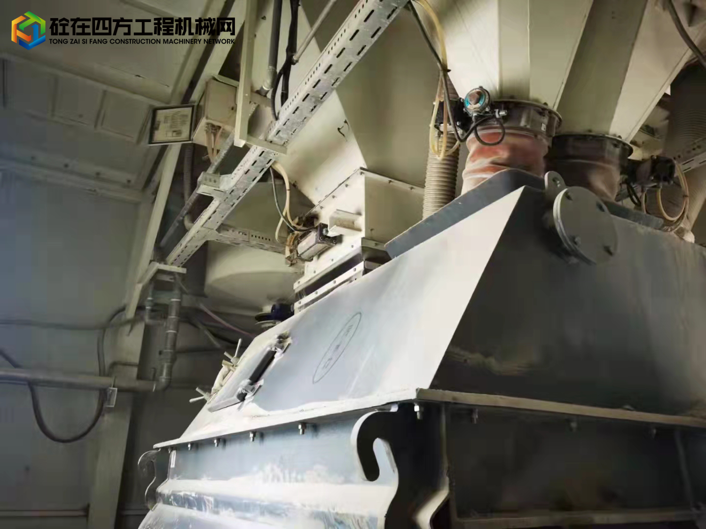 https://images.tongzsf.com/tong/truck_machine/20220315/16230347d5f631.jpg