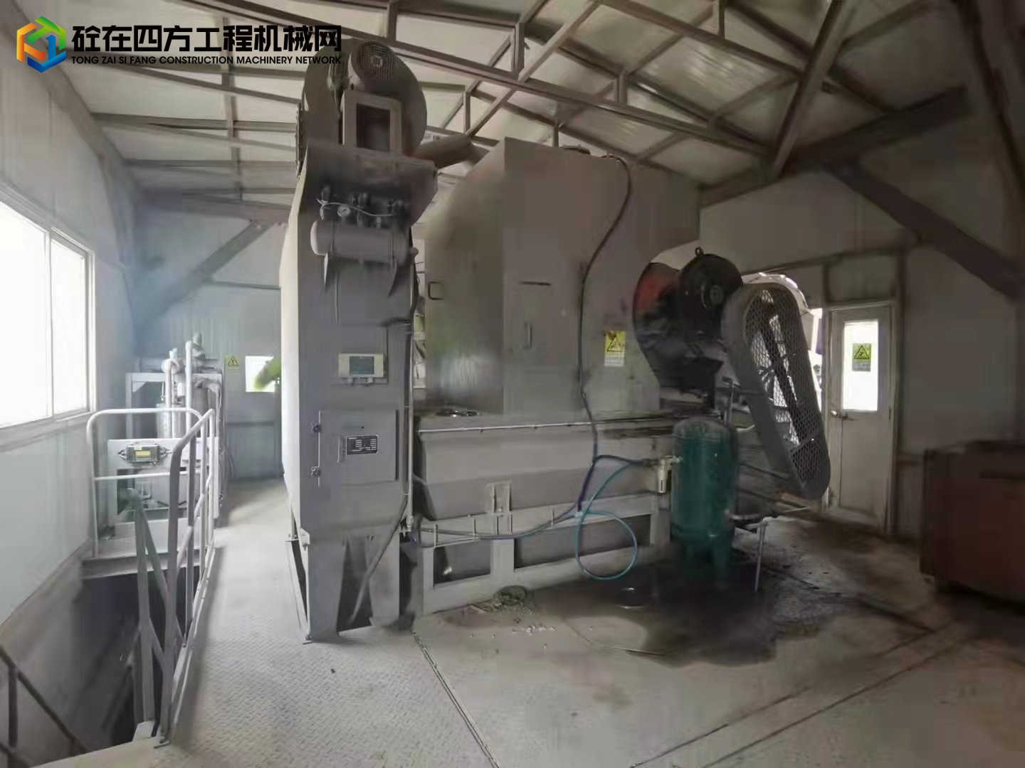 https://images.tongzsf.com/tong/truck_machine/20220316/162313d6f89386.jpg