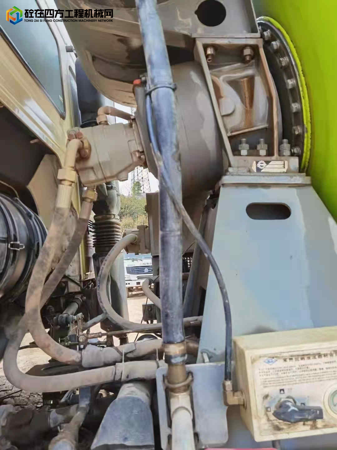 https://images.tongzsf.com/tong/truck_machine/20220316/162319eff6ba52.jpg