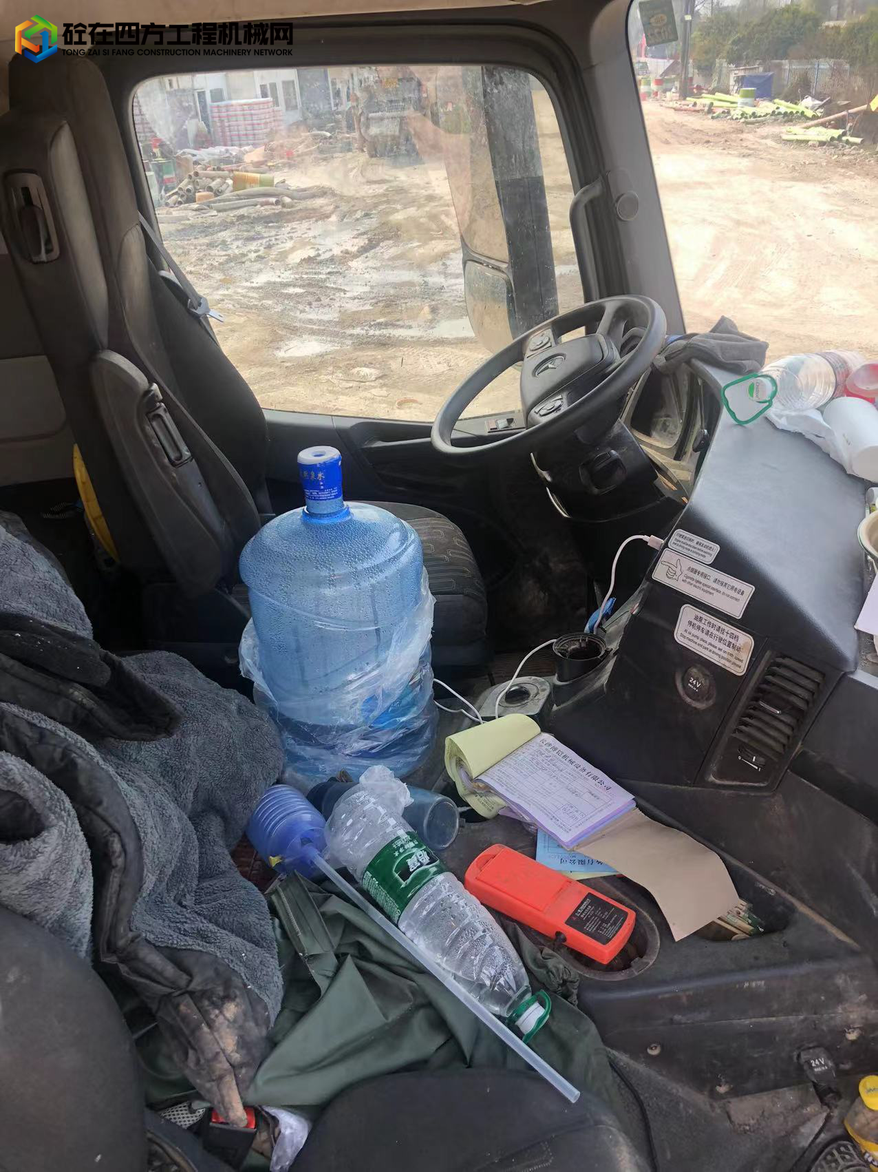 https://images.tongzsf.com/tong/truck_machine/20220318/16233e5cdd897e.jpg