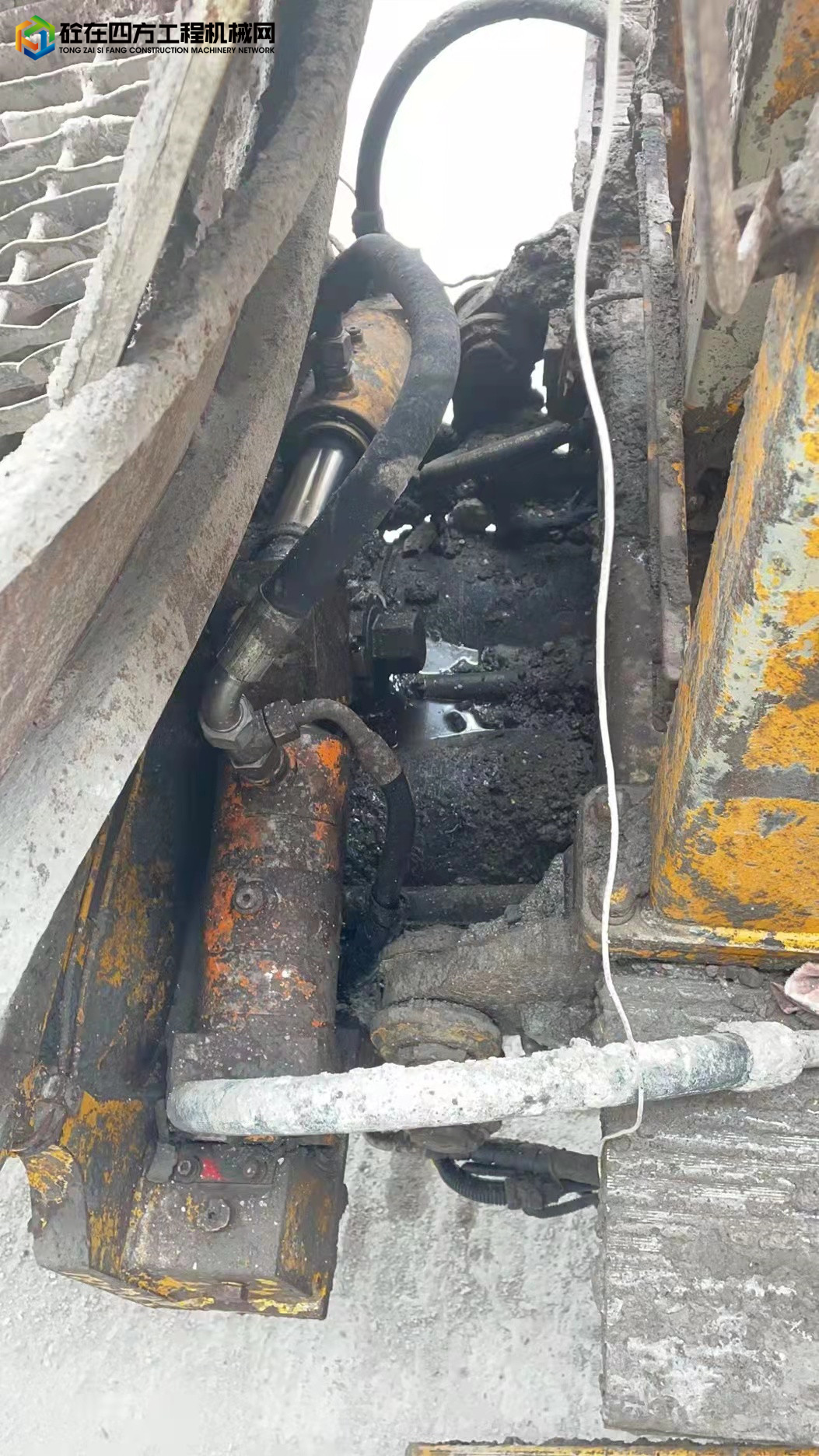https://images.tongzsf.com/tong/truck_machine/20220319/162357dd1adee1.jpg