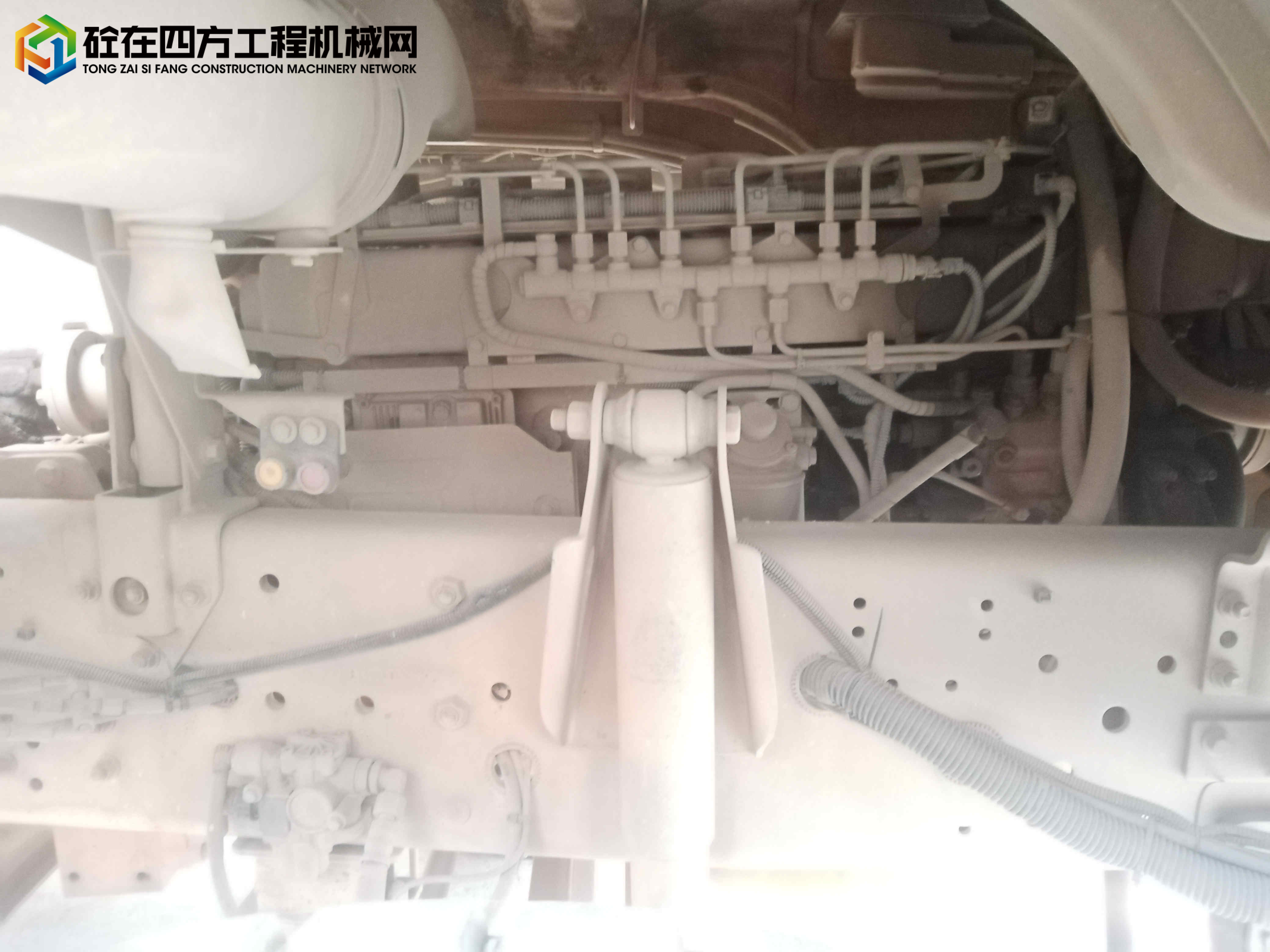 https://images.tongzsf.com/tong/truck_machine/20220321/16237d9ab90c23.jpg