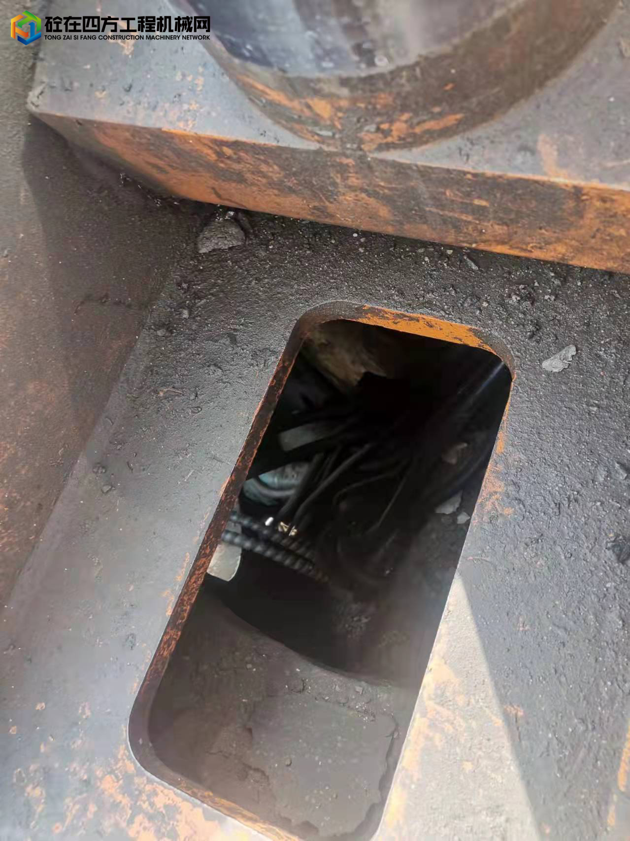 https://images.tongzsf.com/tong/truck_machine/20220321/16237dd645c6d2.jpg