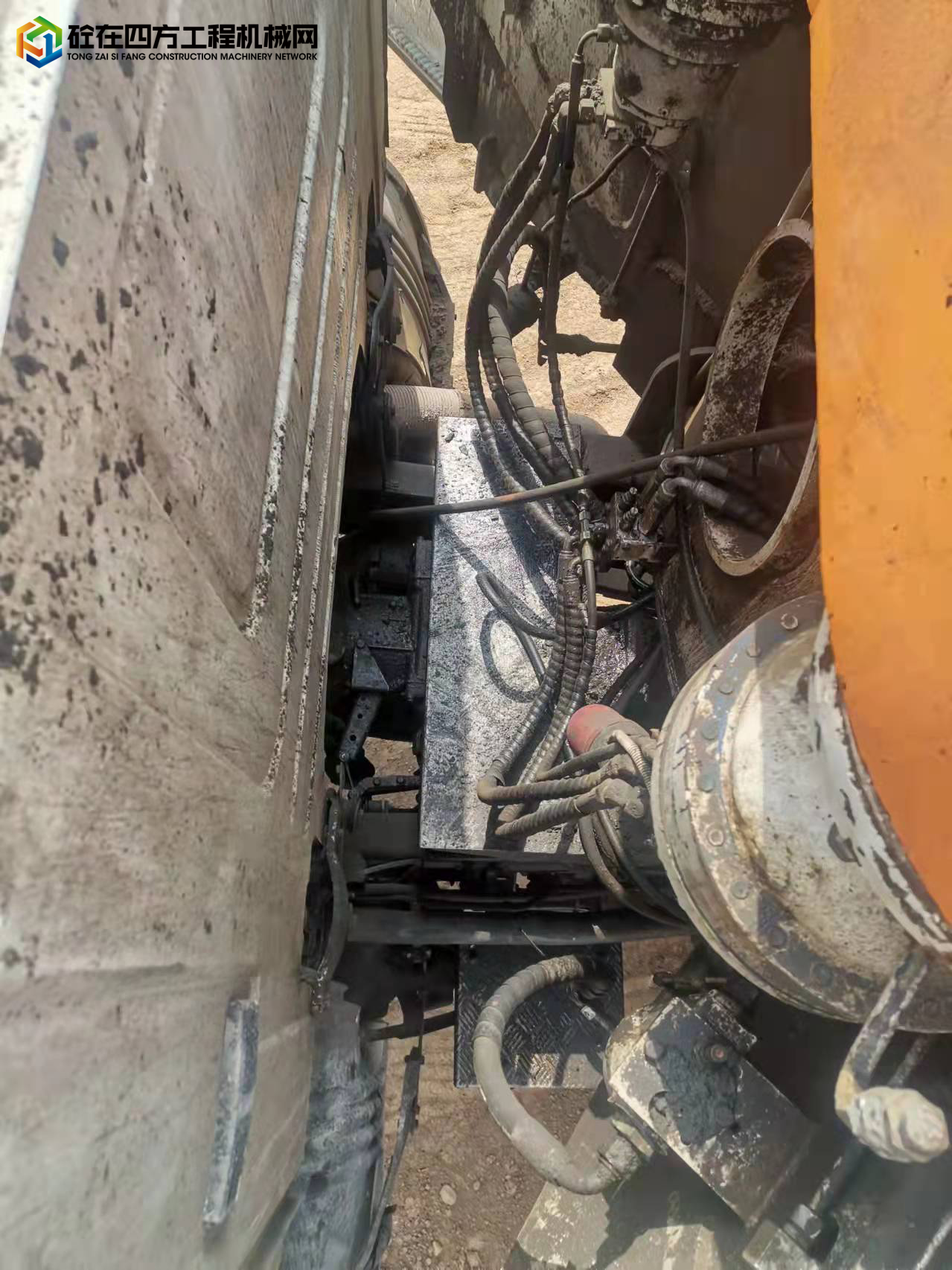 https://images.tongzsf.com/tong/truck_machine/20220321/16237dd6926de5.jpg
