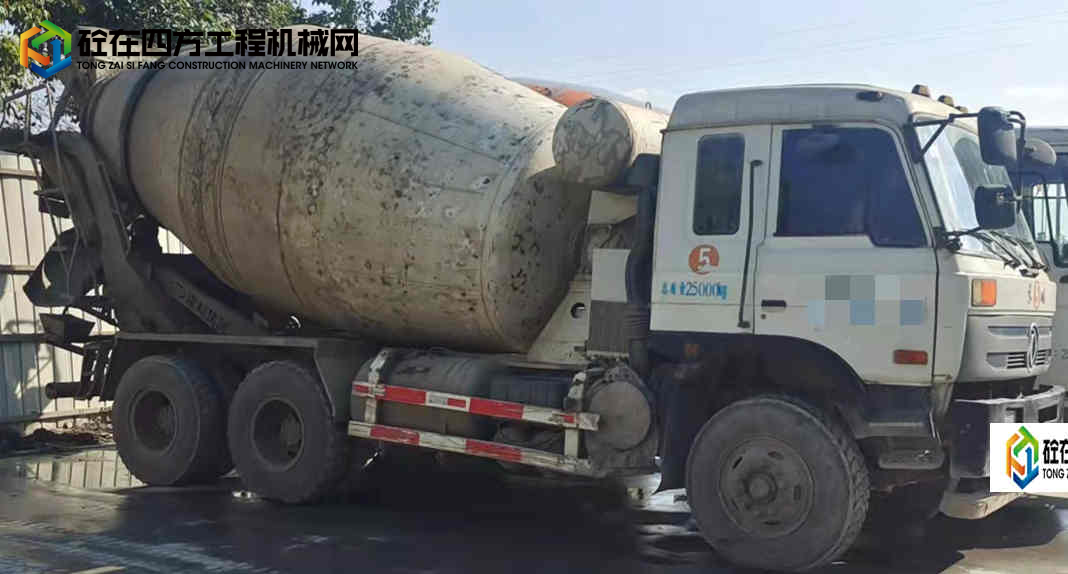 https://images.tongzsf.com/tong/truck_machine/20220321/16237f15dcf77f.jpg