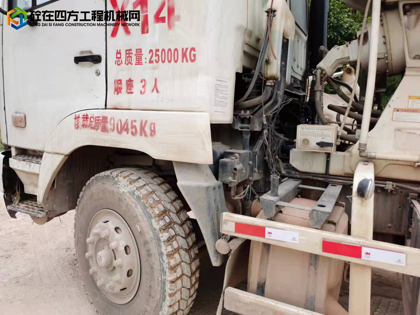 https://images.tongzsf.com/tong/truck_machine/20220321/16237f70a8bf48.jpg