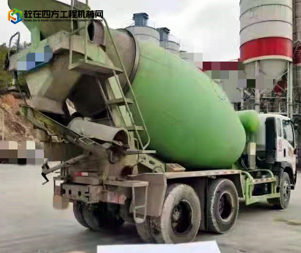 https://images.tongzsf.com/tong/truck_machine/20220321/162383ac56bf96.jpg