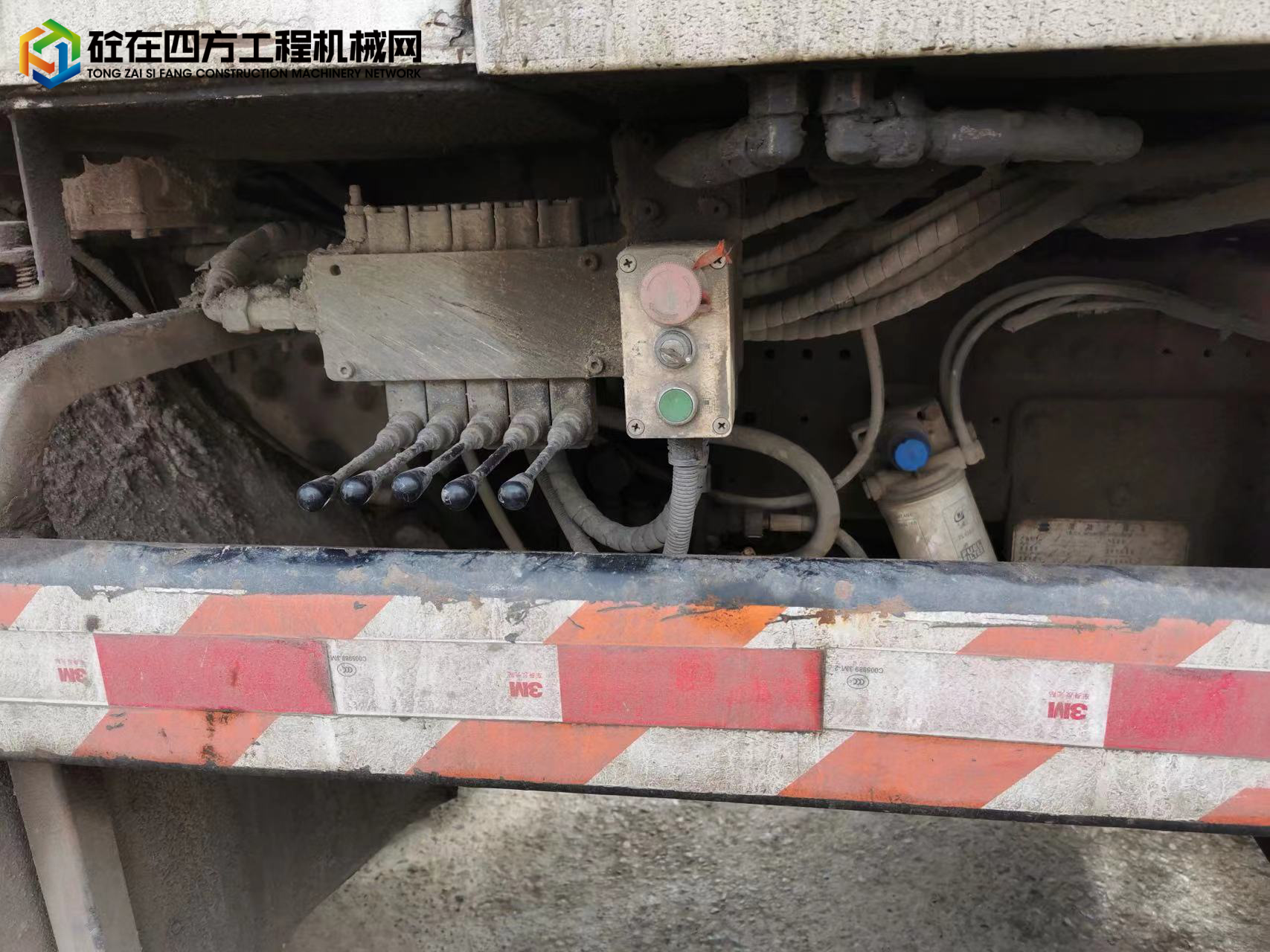 https://images.tongzsf.com/tong/truck_machine/20220322/162393895dc9e7.jpg