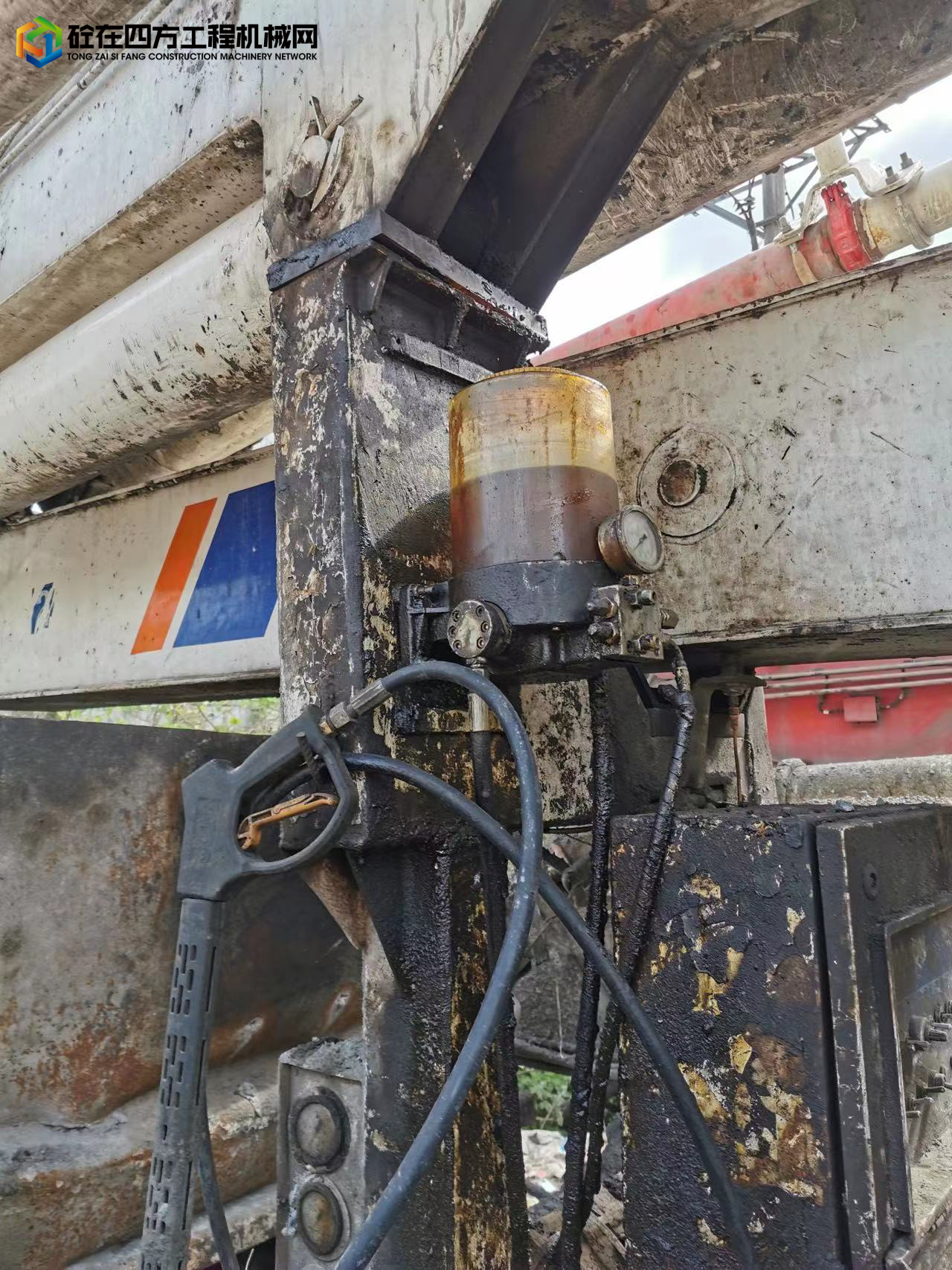 https://images.tongzsf.com/tong/truck_machine/20220322/16239389746261.jpg