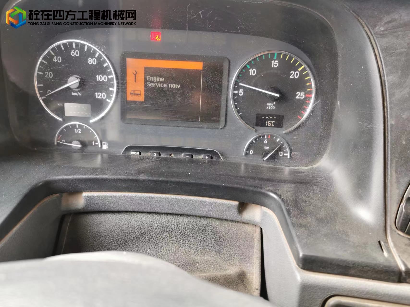 https://images.tongzsf.com/tong/truck_machine/20220322/1623938f0f0f29.jpg
