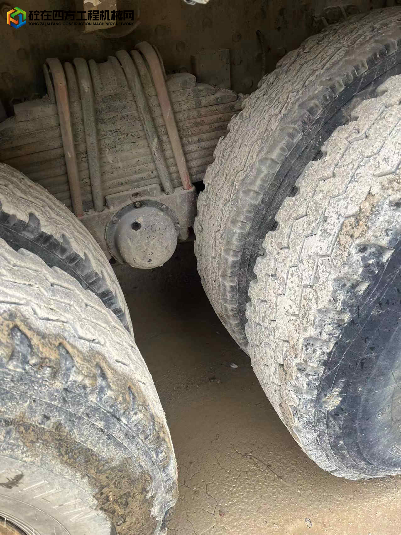 https://images.tongzsf.com/tong/truck_machine/20220322/1623949f34be93.jpg