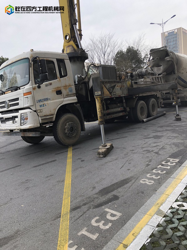 https://images.tongzsf.com/tong/truck_machine/20220322/162398cf304d50.jpg