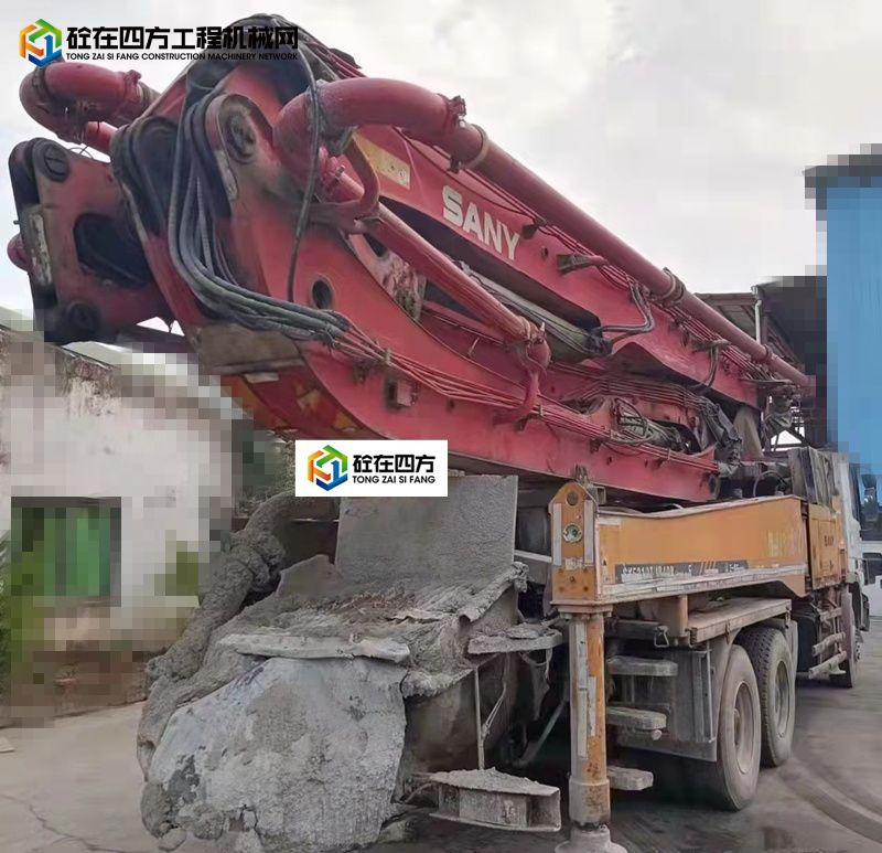 https://images.tongzsf.com/tong/truck_machine/20220324/1623bdf9f47f19.jpg
