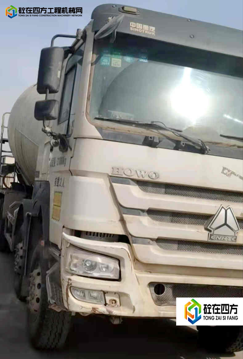 https://images.tongzsf.com/tong/truck_machine/20220324/1623c0f9115539.jpg