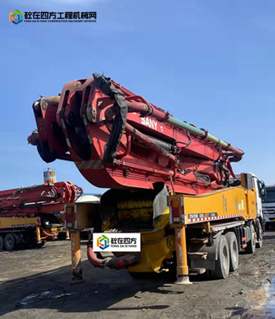 https://images.tongzsf.com/tong/truck_machine/20220324/1623c2af0d5612.jpg
