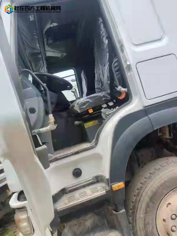 https://images.tongzsf.com/tong/truck_machine/20220325/1623d2d7c5994c.jpg