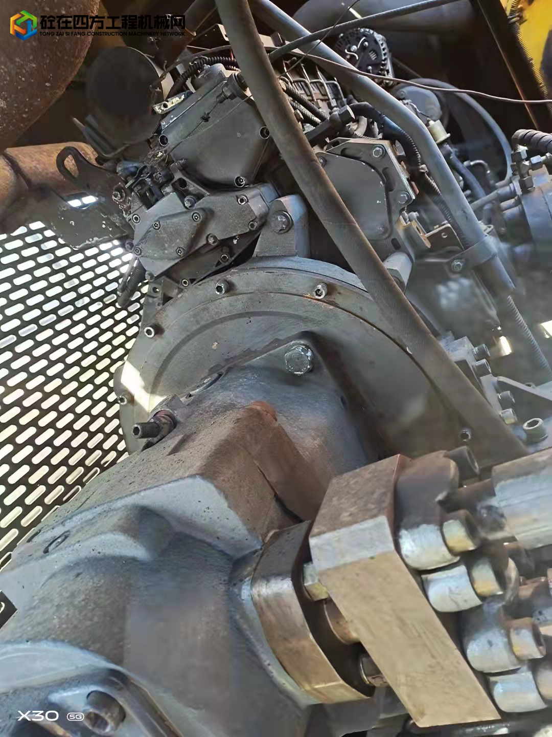 https://images.tongzsf.com/tong/truck_machine/20220326/1623e7082abd99.jpg