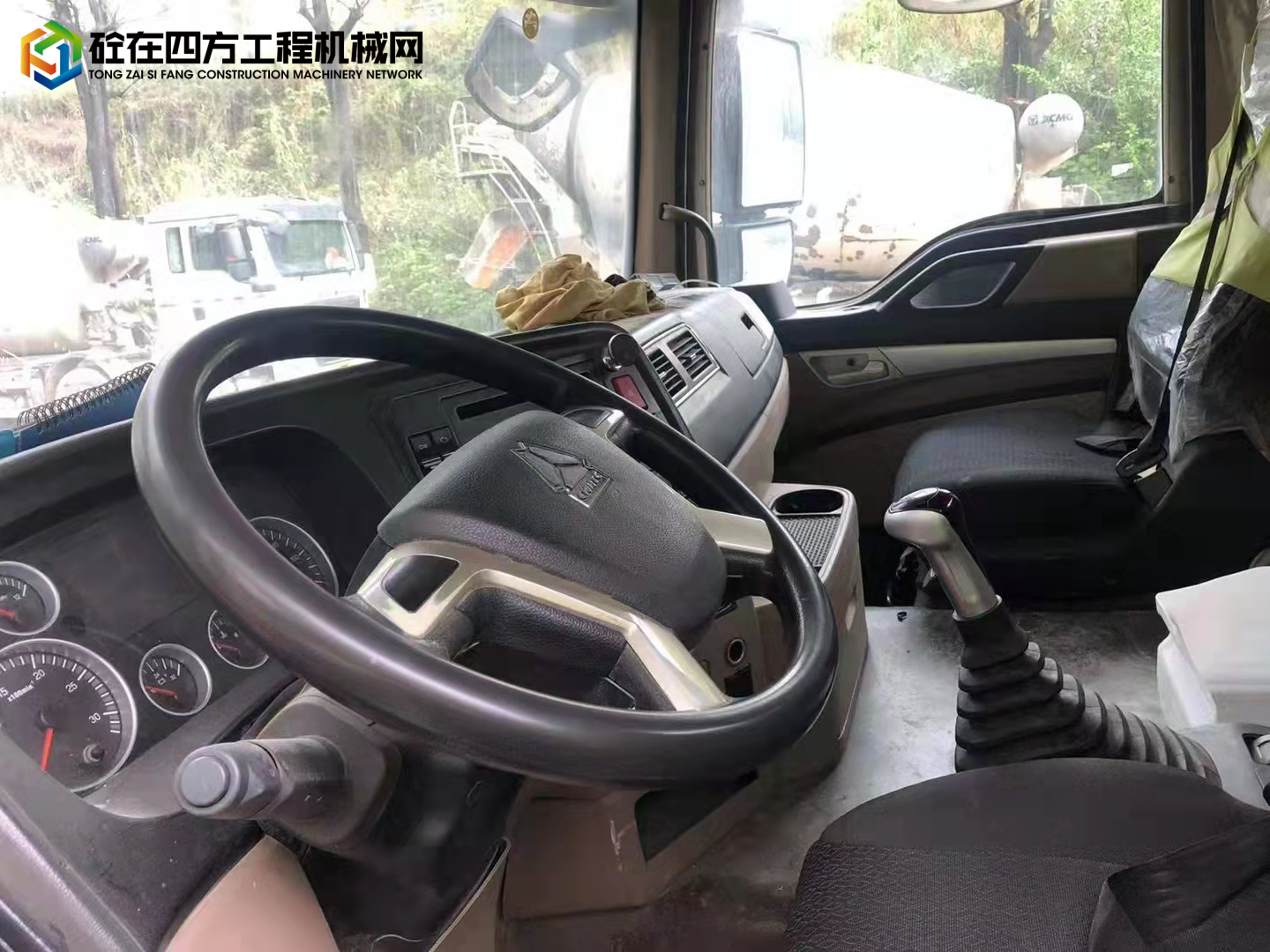 https://images.tongzsf.com/tong/truck_machine/20220326/1623ee6807de79.jpg