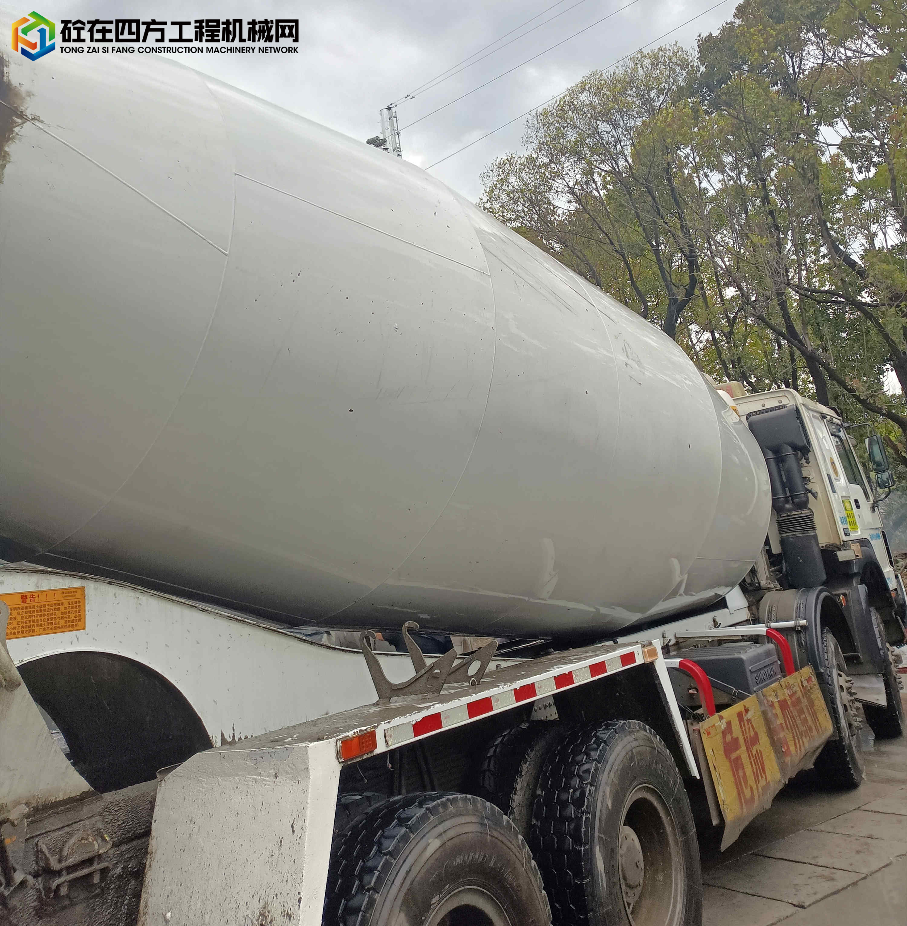 https://images.tongzsf.com/tong/truck_machine/20220328/1624153e6750a6.jpg