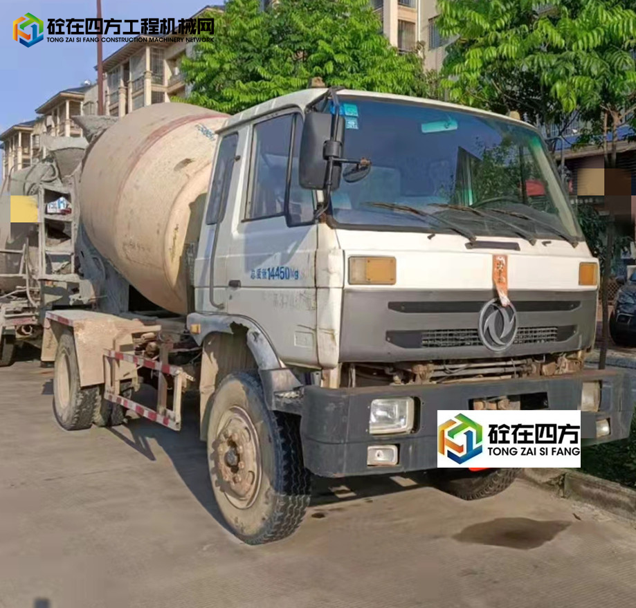 https://images.tongzsf.com/tong/truck_machine/20220328/1624182bed7973.jpg