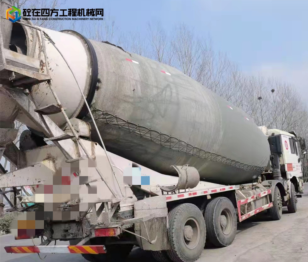 https://images.tongzsf.com/tong/truck_machine/20220329/1624257bc4b343.jpg