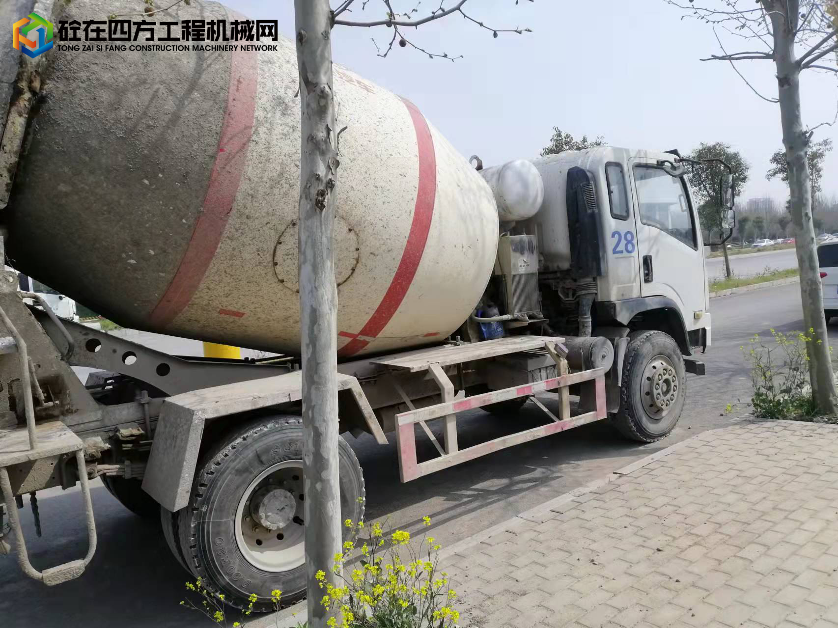 https://images.tongzsf.com/tong/truck_machine/20220329/16242a9a87c635.jpg