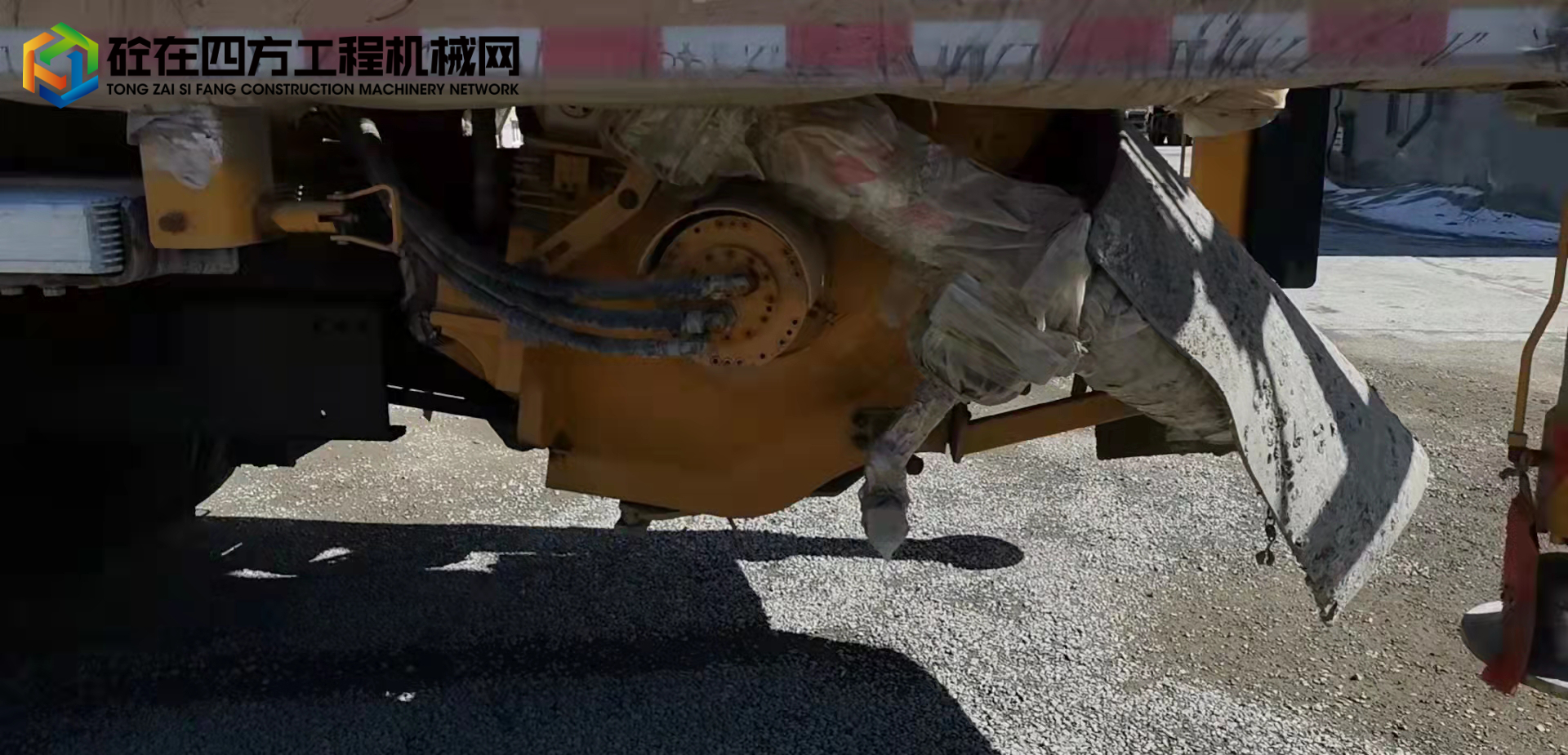 https://images.tongzsf.com/tong/truck_machine/20220330/162440d7dbae9b.jpg