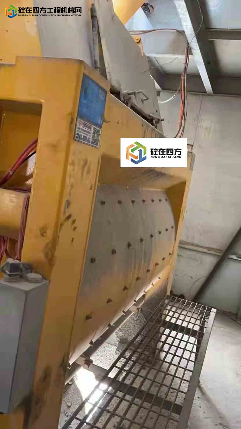 https://images.tongzsf.com/tong/truck_machine/20220401/162465042d92da.jpg