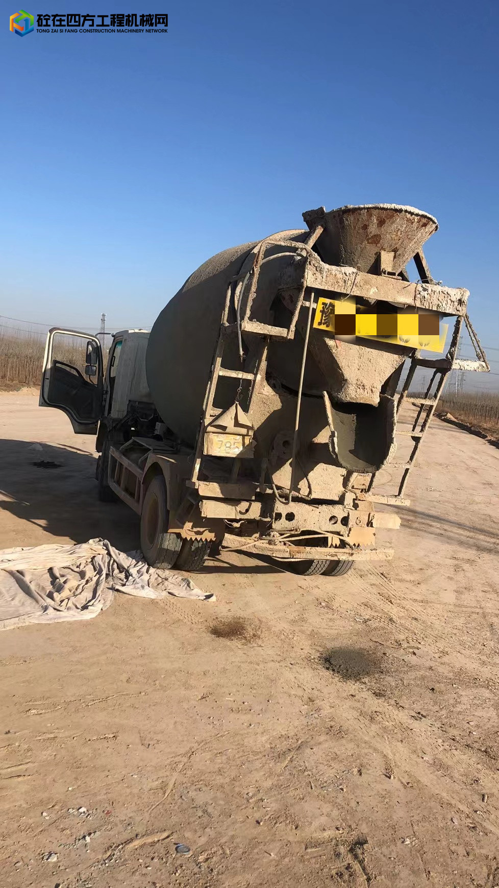 https://images.tongzsf.com/tong/truck_machine/20220401/1624664cf6b589.jpg