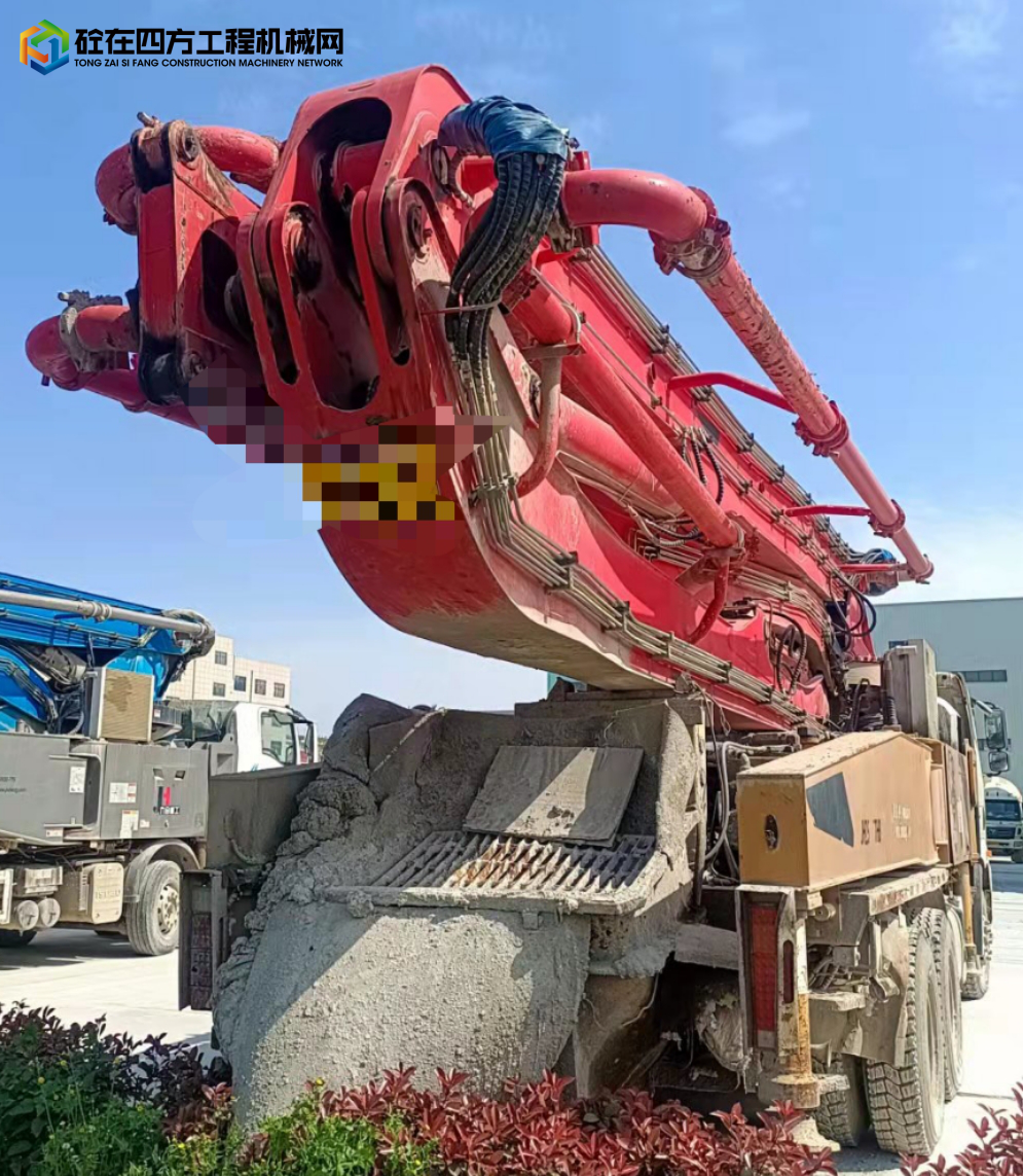 https://images.tongzsf.com/tong/truck_machine/20220404/1624a55f22c27b.jpg