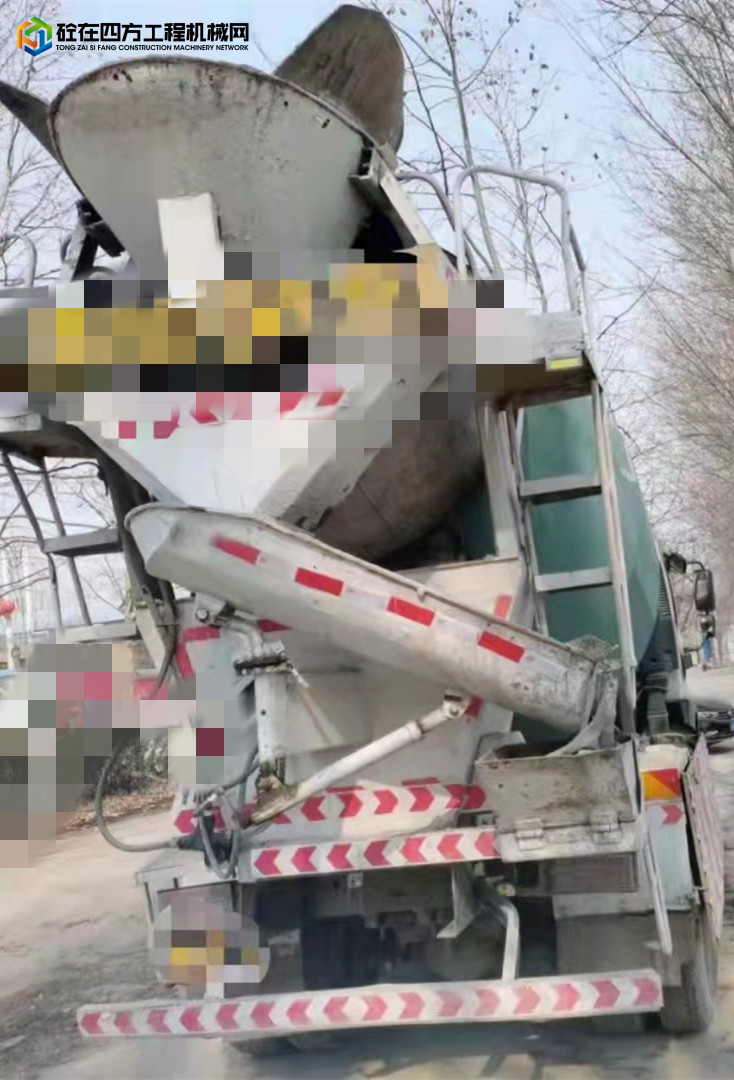 https://images.tongzsf.com/tong/truck_machine/20220406/1624d0e9bedc66.jpg