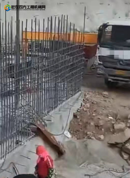 https://images.tongzsf.com/tong/truck_machine/20220407/1624e399777b62.jpg