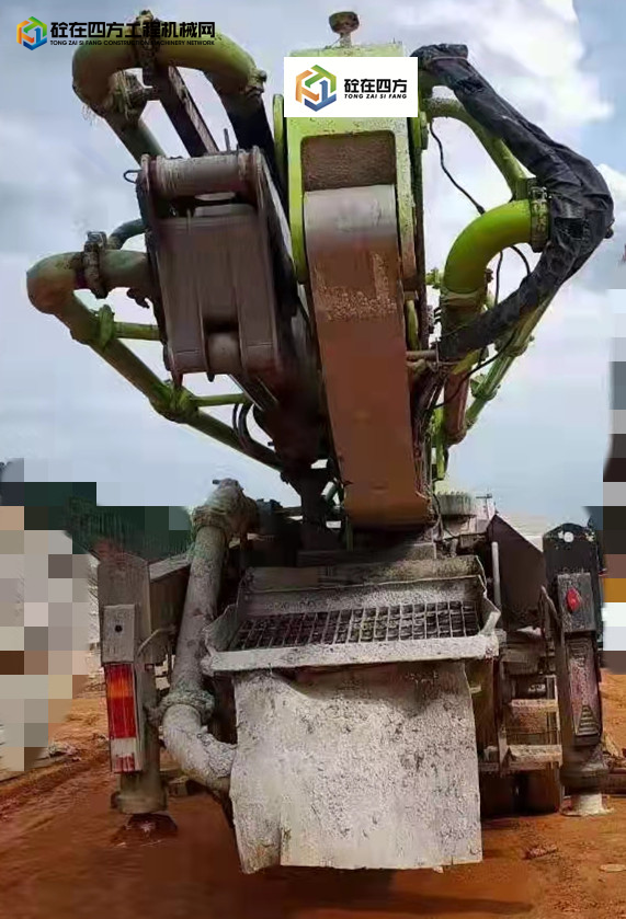 https://images.tongzsf.com/tong/truck_machine/20220408/1624f94d3497f1.jpg