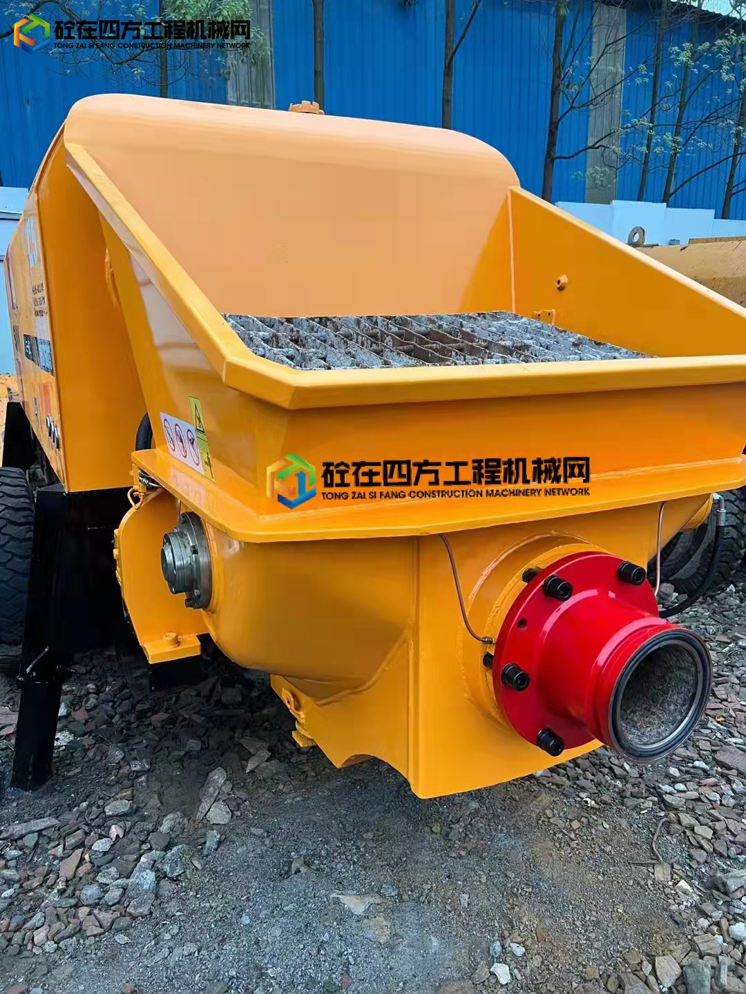 https://images.tongzsf.com/tong/truck_machine/20220408/1624fd7865a4c2.jpg