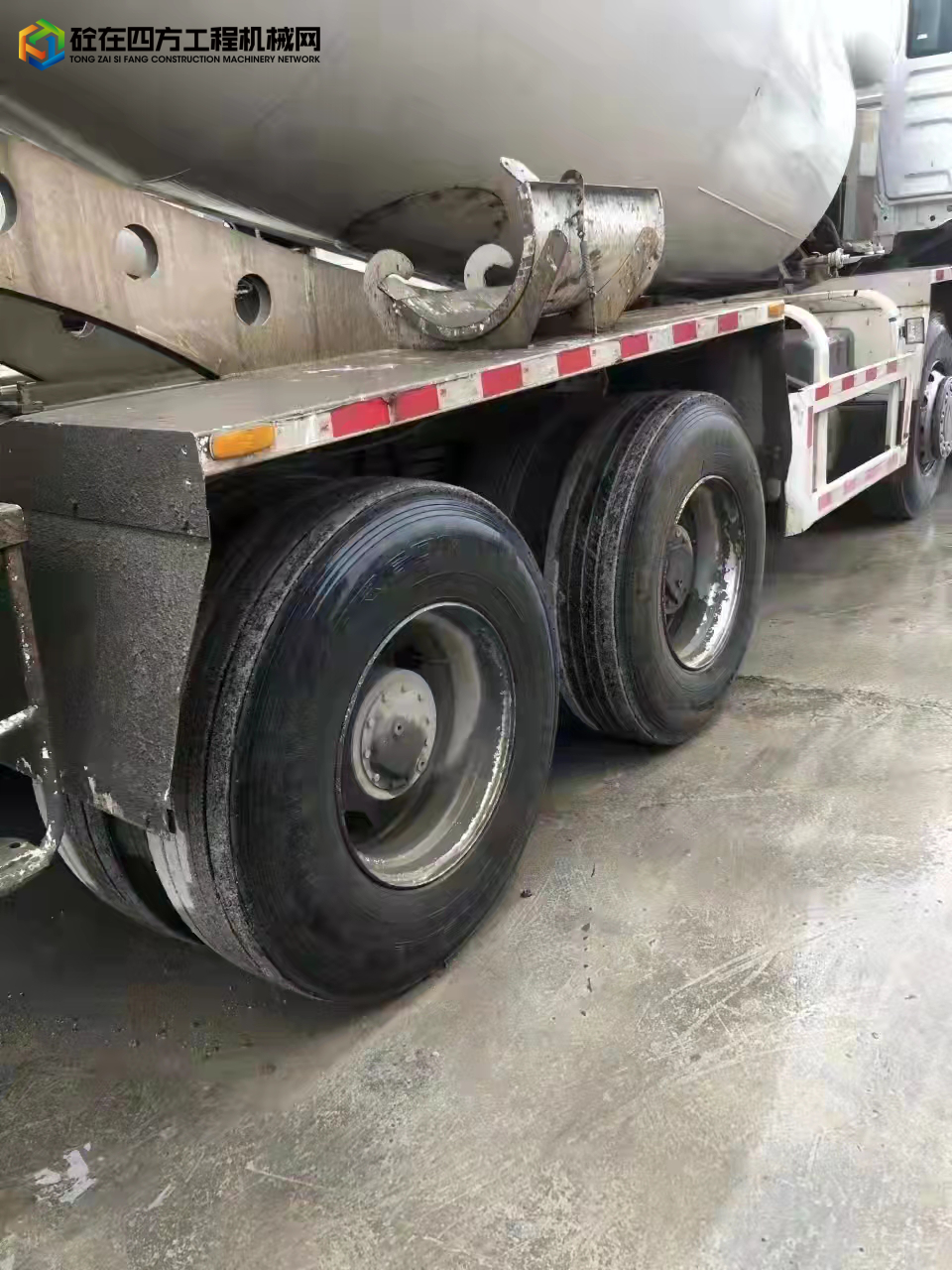 https://images.tongzsf.com/tong/truck_machine/20220408/1624fdae4c0927.jpg