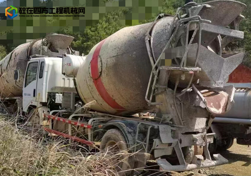 https://images.tongzsf.com/tong/truck_machine/20220409/1625124dd6909b.jpg