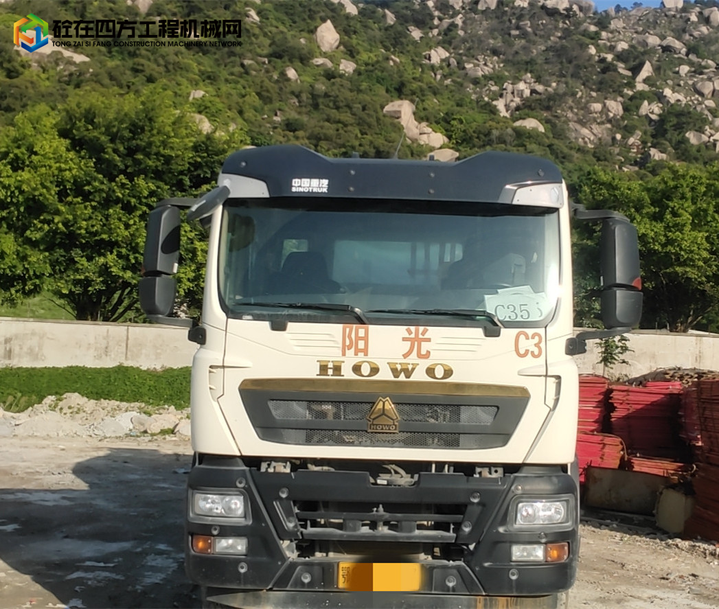 https://images.tongzsf.com/tong/truck_machine/20220409/16251539aefbb6.jpg