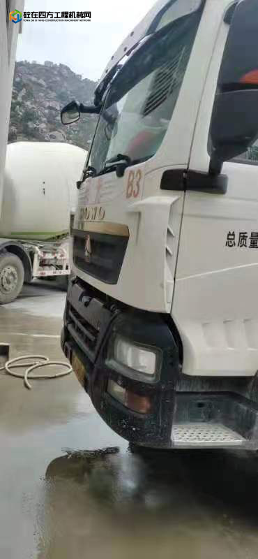 https://images.tongzsf.com/tong/truck_machine/20220409/1625153a9b3830.jpg