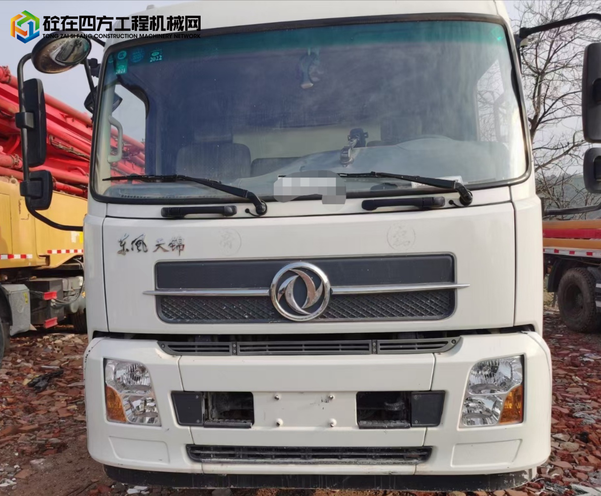 https://images.tongzsf.com/tong/truck_machine/20220410/16252976ac4959.jpg
