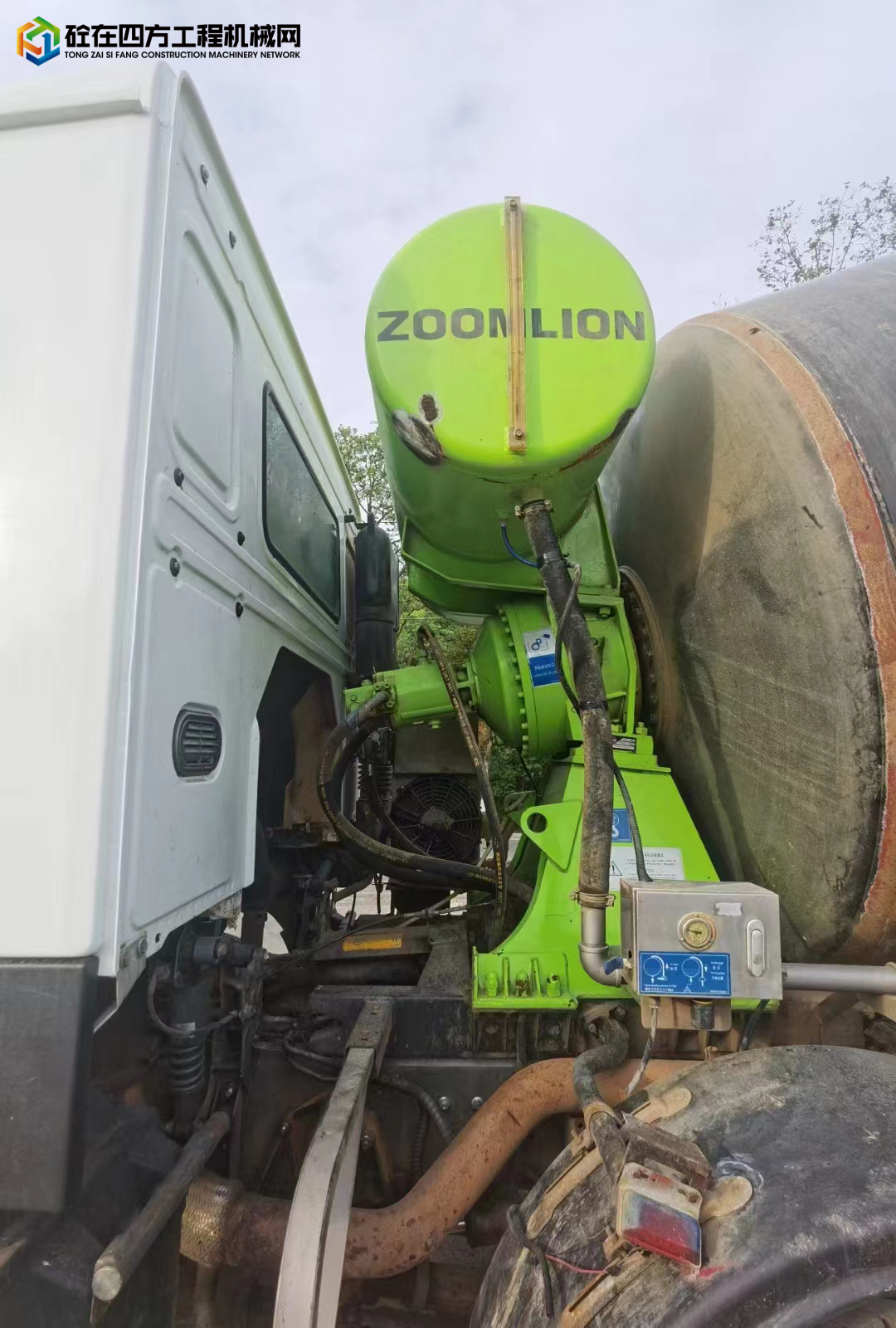 https://images.tongzsf.com/tong/truck_machine/20220411/16253e9435dbfa.jpg