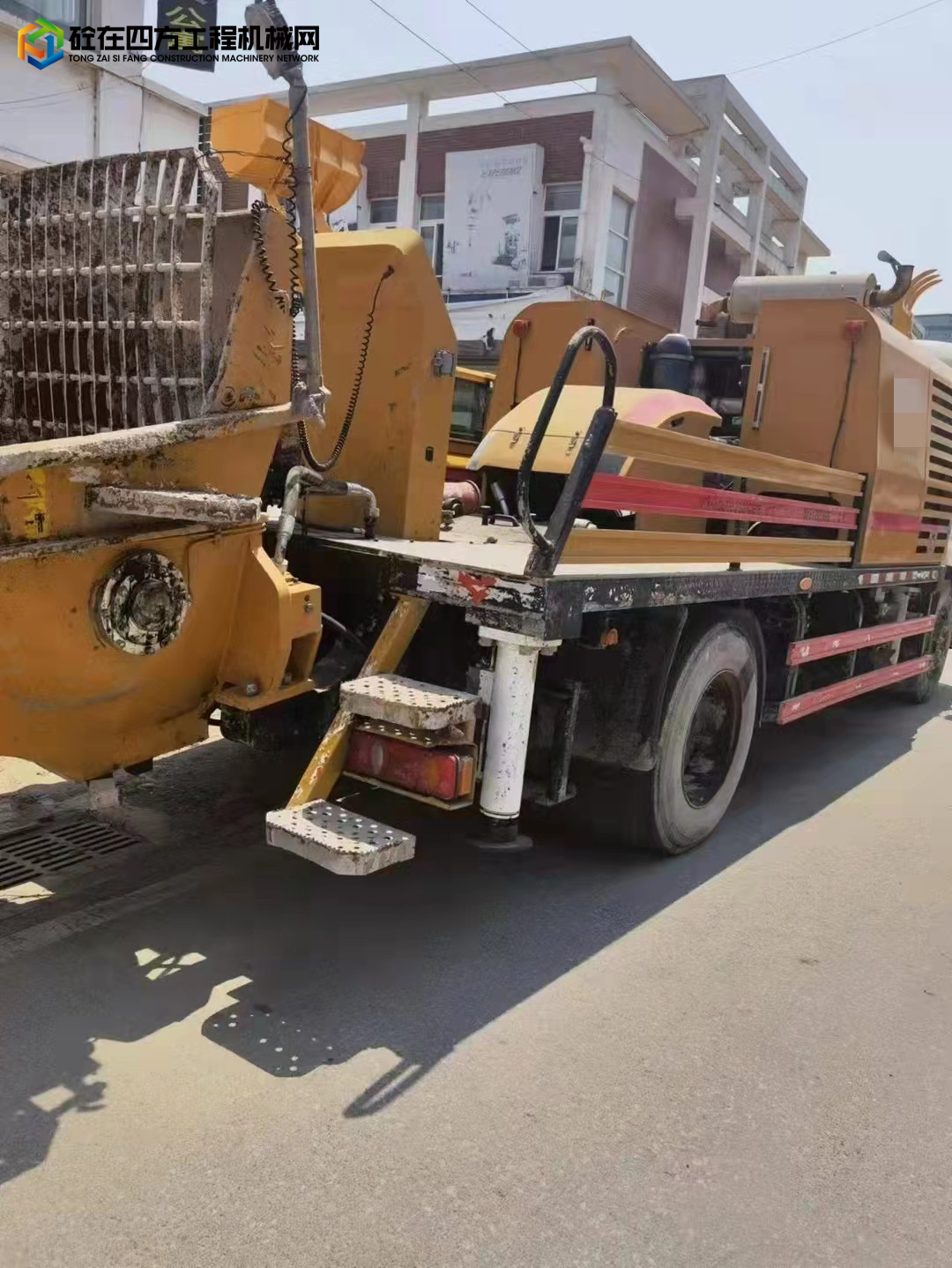 https://images.tongzsf.com/tong/truck_machine/20220411/16253ec4a6f5bc.jpg